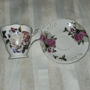 MERITAGE CUP AND SAUCER